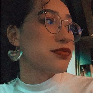 Meet your Posher, Jazmine